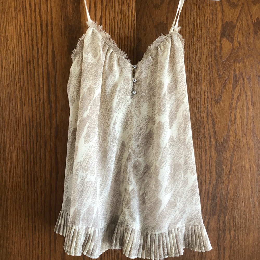 Vera Wang top